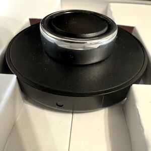 Ours horizontal ring